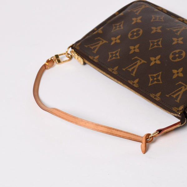 極美品 LOUIS VUITTON ルイヴィトン ポシェット アクセソワール アクセサリーポーチ M51980 モノグラム ブラウン レザー PVC 中古 4a004209