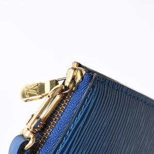極美品 LOUIS VUITTON ルイヴィトン ポシェット アクセソワール ワンショルダーバッグ M52945 エピ レザー ブルー 中古 4a004181