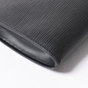 Very Good Condition LOUIS VUITTON Pochette Accessory Pouch M52942 Epi Black Gold Hardware Used 4a004180