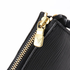 Very Good Condition LOUIS VUITTON Pochette Accessory Pouch M52942 Epi Black Gold Hardware Used 4a004180