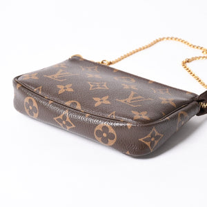 極美品 LOUIS VUITTON ルイヴィトン モノグラム ミニポシェット アクセソワール アクセサリーポーチ M58009 ブラウン 中古 4a004172