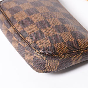 極美品 LOUIS VUITTON ルイヴィトン ダミエ ミニ ポシェット アクセソワール ポーチ N58009 ブラウン ゴールド金具 中古 4a004197