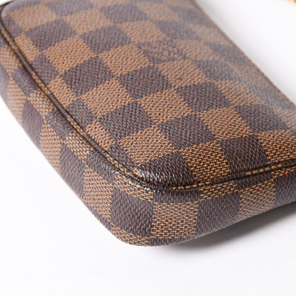 極美品 LOUIS VUITTON ルイヴィトン ダミエ ミニ ポシェット アクセソワール ポーチ N58009 ブラウン ゴールド金具 中古 4a004197