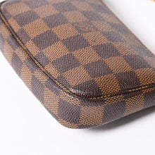 画像をギャラリービューアに読み込む, 極美品 LOUIS VUITTON ルイヴィトン ダミエ ミニ ポシェット アクセソワール ポーチ N58009 ブラウン ゴールド金具 中古 4a004197