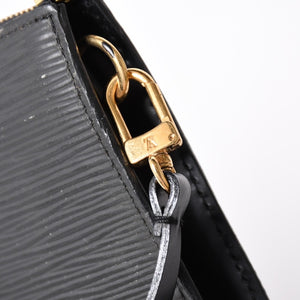 LOUIS VUITTON Pochette Accessory Pouch M52942 Epi Black Gold Hardware Good Condition Used 4a004179