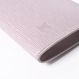 Very Good Condition LOUIS VUITTON Pochette Accessory Pouch M5294B Epi Lavender Silver Hardware Used 4a004185