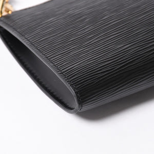 極美品 LOUIS VUITTON ルイヴィトン ポシェット アクセソワール アクセサリーポーチ M52942 エピ ブラック ゴールド金具 中古 4a004178