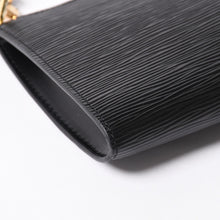 画像をギャラリービューアに読み込む, 極美品 LOUIS VUITTON ルイヴィトン ポシェット アクセソワール アクセサリーポーチ M52942 エピ ブラック ゴールド金具 中古 4a004178
