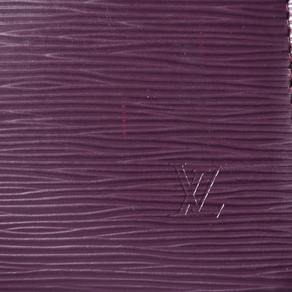 Very Good Condition LOUIS VUITTON Pochette Accessory Pouch M5298K Epi Purple Silver Hardware Used 4a004185