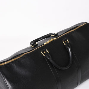 Very Good Condition LOUIS VUITTON Boston Bag Travel Bag M59052 Keepall 55 Black Epi Leather Gold Hardware Used 4a004196