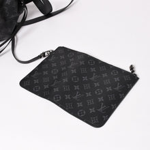 画像をギャラリービューアに読み込む, 極美品 LOUIS VUITTON ルイヴィトン モノグラム エクリプス カバ ライト トートバッグ ポーチ付き M44228 ブラック 中古 4a003978
