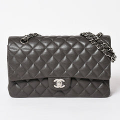 Like new CHANEL Chanel Matelasse 25 Chain Shoulder Bag A01112 16th series Coco Mark Caviar Skin Greige Used 4a004057
