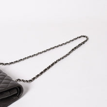 画像をギャラリービューアに読み込む, 新品同様 CHANEL シャネル マトラッセ25 チェーンショルダーバッグ A01112 16番台 ココマーク キャビアスキン グレージュ 中古 4a004057
