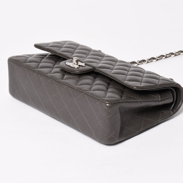 Like new CHANEL Chanel Matelasse 25 Chain Shoulder Bag A01112 16th series Coco Mark Caviar Skin Greige Used 4a004057