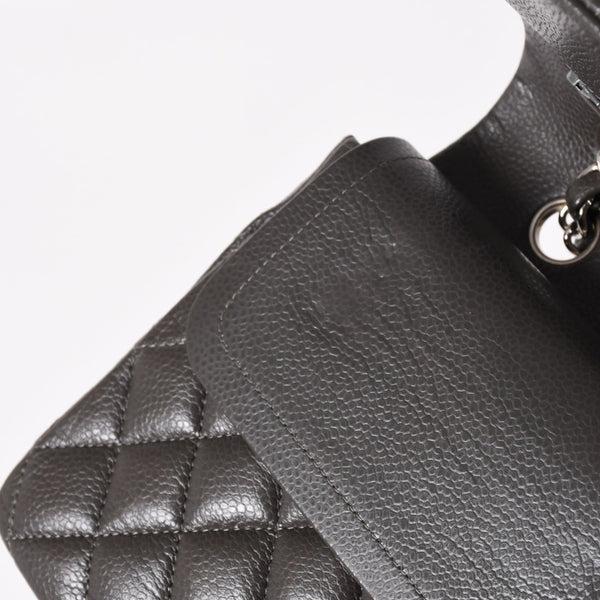 Like new CHANEL Chanel Matelasse 25 Chain Shoulder Bag A01112 16th series Coco Mark Caviar Skin Greige Used 4a004057