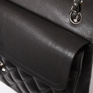 Like new CHANEL Chanel Matelasse 25 Chain Shoulder Bag A01112 16th series Coco Mark Caviar Skin Greige Used 4a004057
