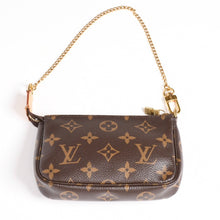画像をギャラリービューアに読み込む, 極美品 LOUIS VUITTON ルイヴィトン モノグラム ミニポシェット アクセソワール アクセサリーポーチ M58009 ブラウン 中古 4a004208