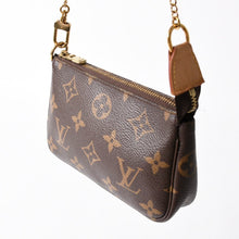 画像をギャラリービューアに読み込む, 極美品 LOUIS VUITTON ルイヴィトン モノグラム ミニポシェット アクセソワール アクセサリーポーチ M58009 ブラウン 中古 4a004208