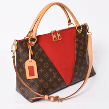 画像をギャラリービューアに読み込む, 極美品 LOUIS VUITTON ルイヴィトン VトートMM 2WAY ハンドバッグ ショルダーバッグ PVC レザー レッド ブラウン M43957 中古 4a004205