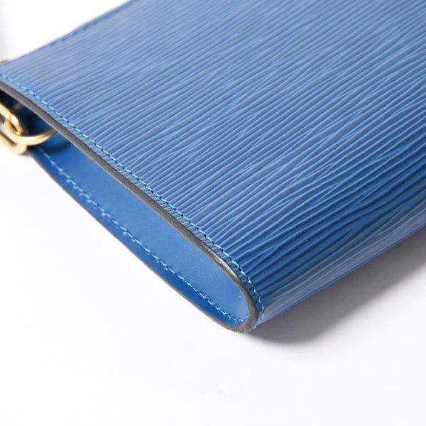 Very Good Condition LOUIS VUITTON Pochette Accessoire One Shoulder Bag M52945 Epi Leather Blue Used 4a004200