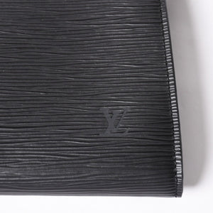Very Good Condition LOUIS VUITTON Pochette Accessory Pouch M52942 Epi Black Gold Hardware Used 4a004217