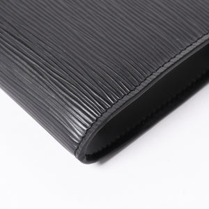 Very Good Condition LOUIS VUITTON Pochette Accessory Pouch M52942 Epi Black Gold Hardware Used 4a004217