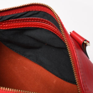 Very good condition LOUIS VUITTON Louis Vuitton Speedy 25 handbag M43015 Epi leather red VI1924 Gold hardware Good condition Used 4a004176