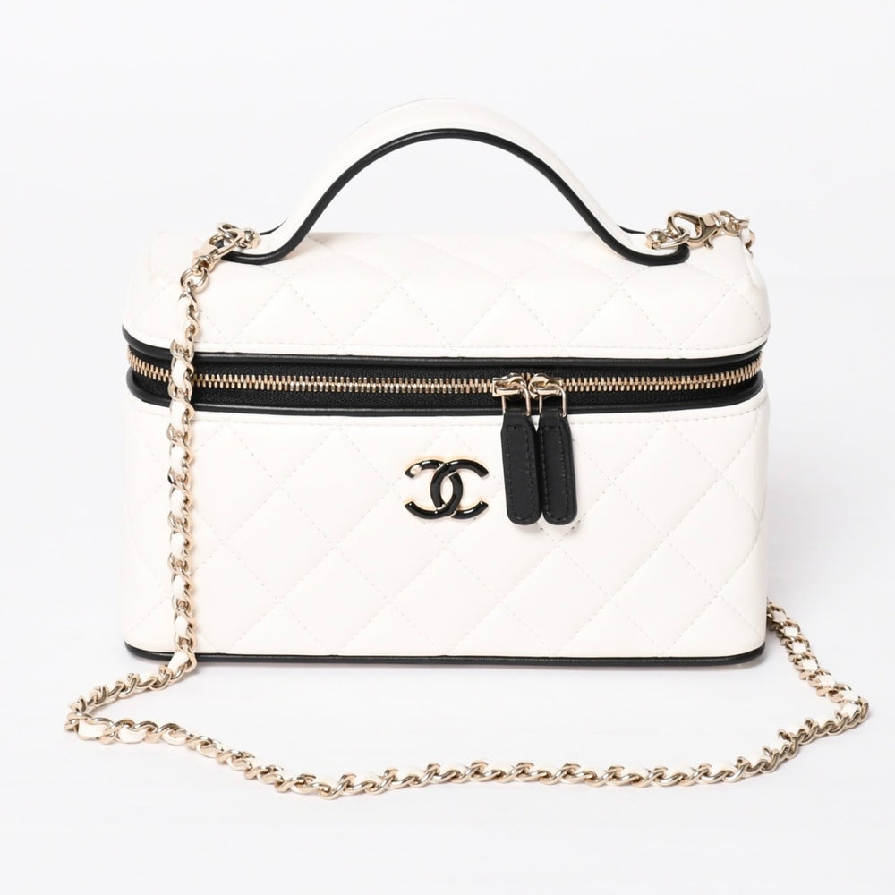CHANEL シャネル スリムヴァニティバッグ ヴァニティケース ショルダーバッグ ランダム番台 ラムスキン ホワイト ブラック バイカラー シルバー金具 美品 中古 4a004238