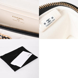 CHANEL Slim Vanity Bag Vanity Case Shoulder Bag Random Number Lambskin White Black Bicolor Silver Hardware Good Condition Used 4a004238