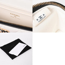 画像をギャラリービューアに読み込む, CHANEL シャネル スリムヴァニティバッグ ヴァニティケース ショルダーバッグ ランダム番台 ラムスキン ホワイト ブラック バイカラー シルバー金具 美品 中古 4a004238