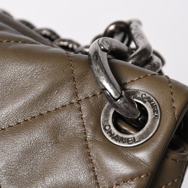 Very Good Condition CHANEL 2WAY Bag No. 16 Coco Mark Lambskin Quilted Olive Antique Silver Hardware Used 4a003948