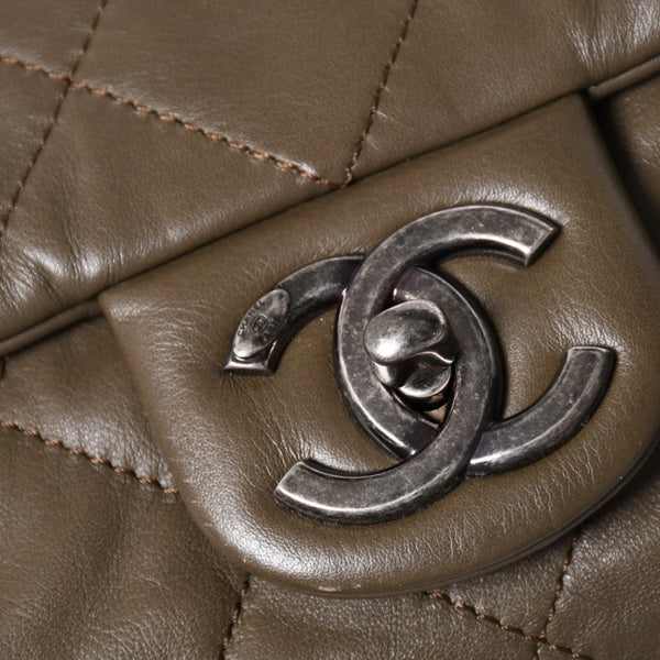 Very Good Condition CHANEL 2WAY Bag No. 16 Coco Mark Lambskin Quilted Olive Antique Silver Hardware Used 4a003948