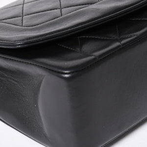 Very Good Condition CHANEL Diana 25 S Flap S Chain Shoulder Bag No. 2 Coco Mark Lambskin Black Gold Hardware Used 4a003914