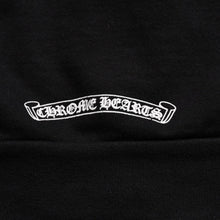 画像をギャラリービューアに読み込む, 極美品 CHROME HEARTS クロムハーツ スクリプトロゴ パーカー ジップアップフーディ ブラック ホワイト サイズXL 中古 4a004283