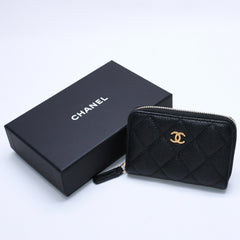 極美品 CHANEL シャネル クラシック ジップ コインケース AP0216 キャビア極美品 CHANEL シャネル クラシック ジップ コインケース AP0216 マトラッセ キャビアスキン ランダム番台 ブラック 財布 カードケース ゴールド金具 中古 4a004257