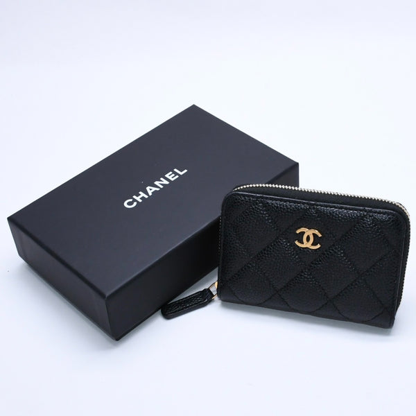 極美品 CHANEL シャネル クラシック ジップ コインケース AP0216 キャビア極美品 CHANEL シャネル クラシック ジップ コインケース AP0216 マトラッセ キャビアスキン ランダム番台 ブラック 財布 カードケース ゴールド金具 中古 4a004257
