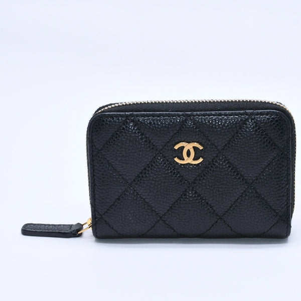 極美品 CHANEL シャネル クラシック ジップ コインケース AP0216 キャビア極美品 CHANEL シャネル クラシック ジップ コインケース AP0216 マトラッセ キャビアスキン ランダム番台 ブラック 財布 カードケース ゴールド金具 中古 4a004257