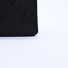 Load image into Gallery viewer, 新品未使用 CHROME HEARTS クロムハーツ DOUBLE SIDE ダブルサイド カードケース ナイロン シルバー925 ブラック 総柄 中古 4a004318
