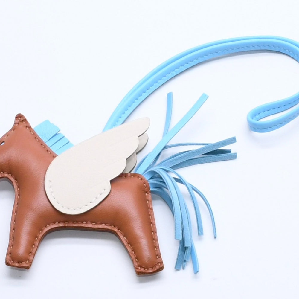 極美品 HERMES エルメス ロデオチャーム ペガサスPM ゴールド セレステ クレ アニョーミロ スイフト バッグチャーム W刻印 中古 4a004260