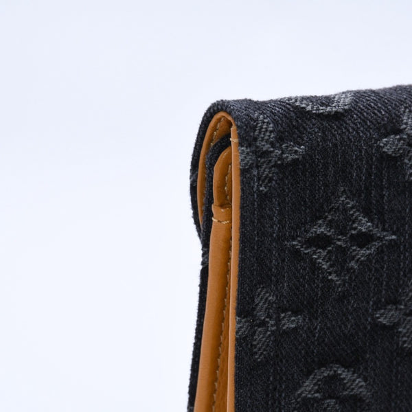 極美品 LOUIS VUITTON ルイヴィトン モノグラムデニム ポルトフォイユ アメリア M95512 三つ折り財布 ブラック イエロー ゴールド金具 中古 4a004267