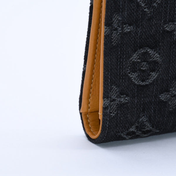 極美品 LOUIS VUITTON ルイヴィトン モノグラムデニム ポルトフォイユ アメリア M95512 三つ折り財布 ブラック イエロー ゴールド金具 中古 4a004267