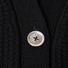 画像をギャラリービューアに読み込む, 新品同様 CHROME HEARTS クロムハーツ カシミヤ ニットカーディガン サイズM CHクロスパッチ 1パッチ ブラック シルバー925 中古 4a004332