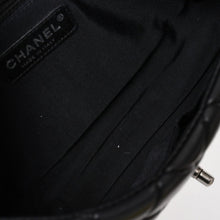 画像をギャラリービューアに読み込む, CHANEL シャネル バブルキルト チェーンショルダーバッグ ハンドバッグ 15番台 ラムスキン ブラック シルバー金具 美品 中古 4a004407