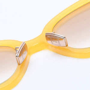 FENDI フェンディ ローマ サングラス イエロー サイドロゴ FF 0458/G/S アイウェア 52◻︎23 150 ブラウンレンズ 美品 中古 4a004323
