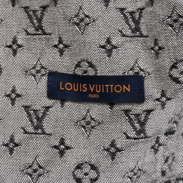 LOUIS VUITTON ルイヴィトン × NIGO ジャイアントダミエウェーブス デニムジャケット ニゴー モノグラム ダミエ アウター ブラック グレー 44サイズ美品 中古 4a004413