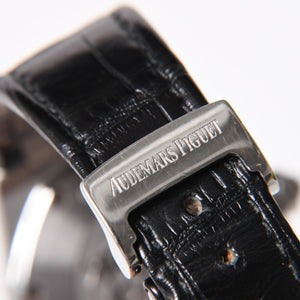 AUDEMARS PIGUET オーデマピゲ ロイヤルオーク 腕時計 67601ST.ZZ.D012CR.01 シルバー文字盤 革 SS QZ ダイヤモンド 美品 中古 4a004284