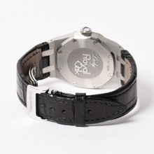 画像をギャラリービューアに読み込む, AUDEMARS PIGUET オーデマピゲ ロイヤルオーク 腕時計 67601ST.ZZ.D012CR.01 シルバー文字盤 革 SS QZ ダイヤモンド 美品 中古 4a004284