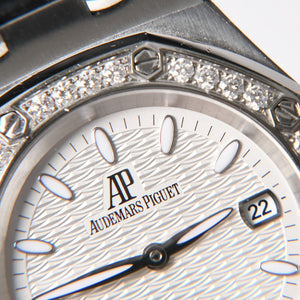 AUDEMARS PIGUET オーデマピゲ ロイヤルオーク 腕時計 67601ST.ZZ.D012CR.01 シルバー文字盤 革 SS QZ ダイヤモンド 美品 中古 4a004284