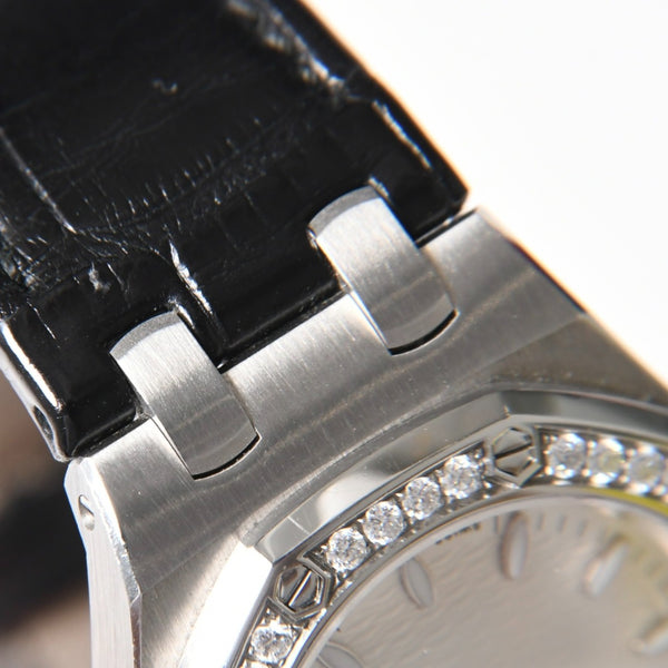AUDEMARS PIGUET オーデマピゲ ロイヤルオーク 腕時計 67601ST.ZZ.D012CR.01 シルバー文字盤 革 SS QZ ダイヤモンド 美品 中古 4a004284