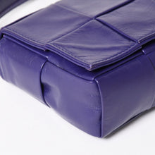 画像をギャラリービューアに読み込む, 極美品 BOTTEGA VENETA ボッテガ ヴェネタ キャンディカセット イントレチャート ミニ ショルダーバッグ パープル シルバー金具 中古 4a004306